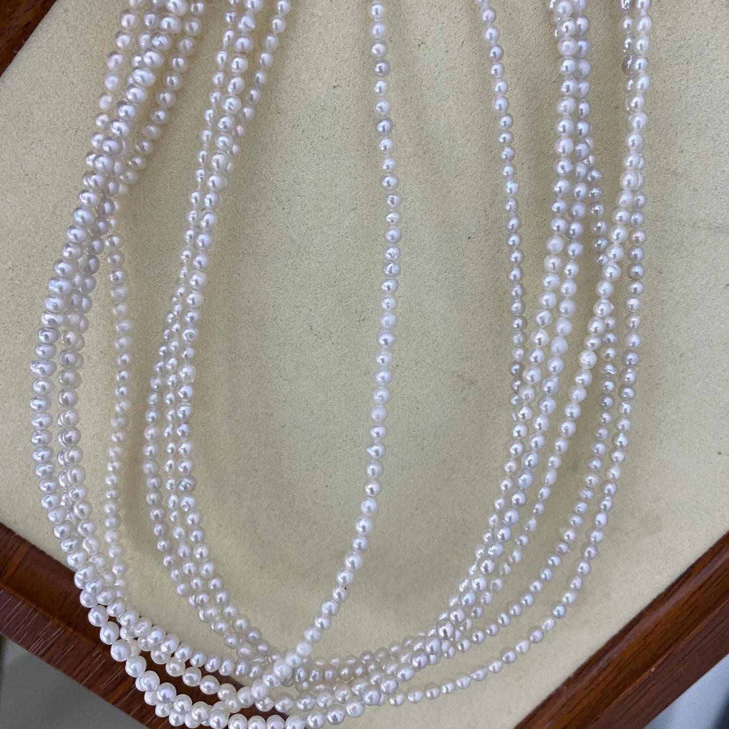 Natürliche kleine Süßwasserperlen, weiße unregelmäßige Perlenstränge mit seitlicher Bohrung, DIY Schmuckherstellung, zarte Mini Nuggets