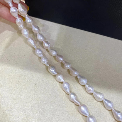 Handgefertigter Strang natürliche weiße Barock Süßwasserperlen Tränenform unregelmäßige Perlen für DIY Schmuck Halsketten Armbänder