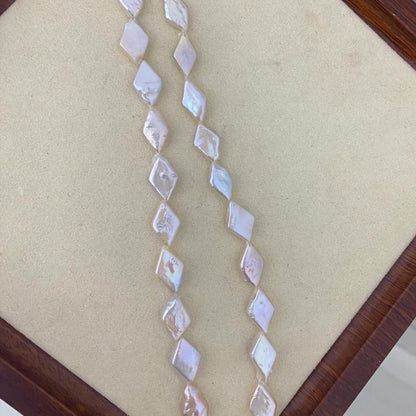 Handgefertigter Strang Champagnerfarben Diamantform Süßwasserperlen Barockperlen lose Perlen für DIY Schmuck Halsketten Armbänder Ohrringe