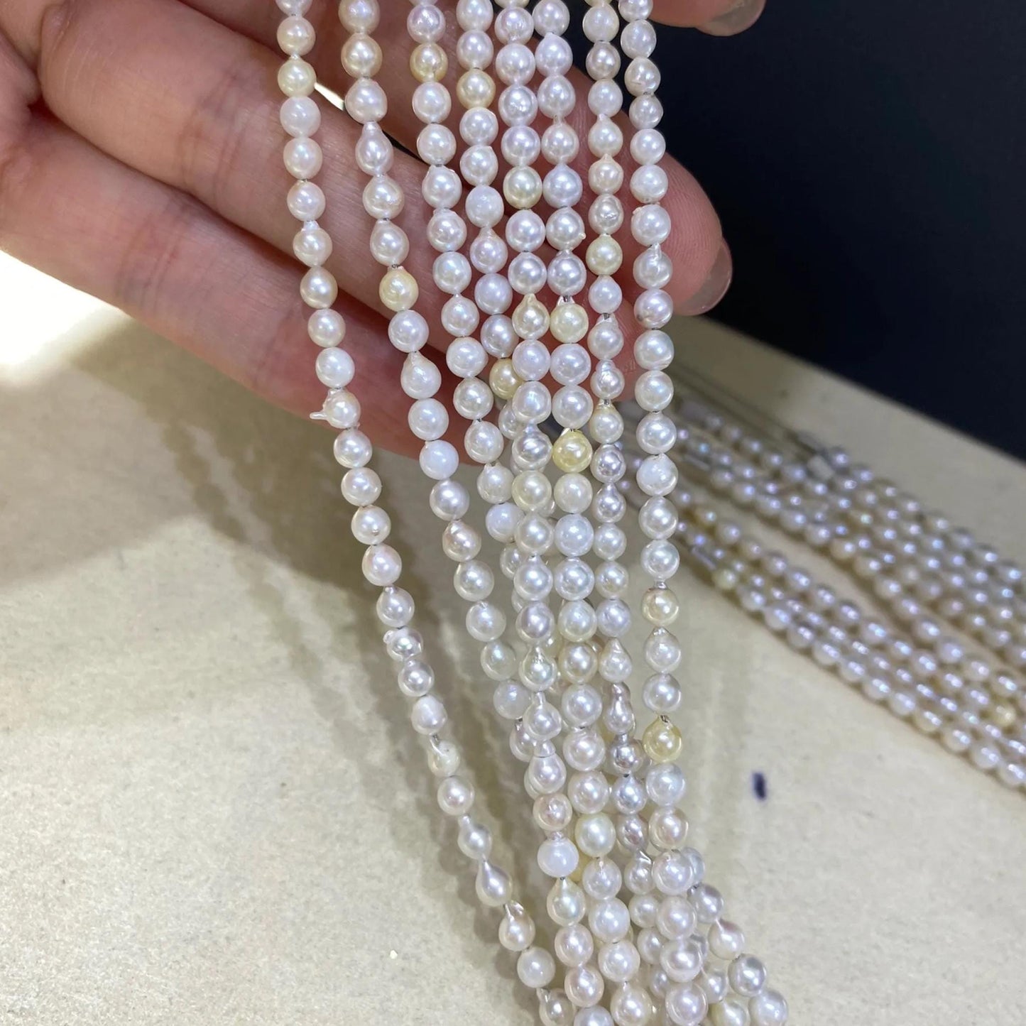 Handgefertigte Perlen aus natürlichen weißen Süßwasserperlen, lose unregelmäßige Barockperlen für DIY Schmuck, Halsketten und Armbänder