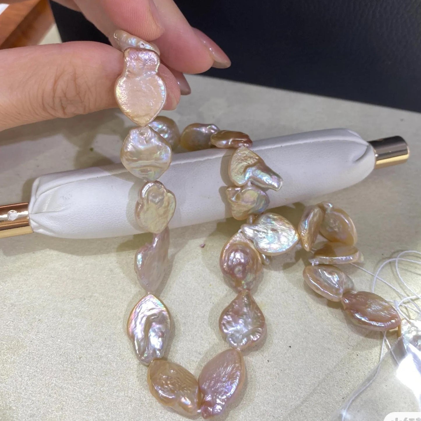 Handgemachte Irreguläre Pfirsich-Pink Süßwasserperlen Strang, Unregelmäßige Natürliche Perlen für Schmuckherstellung, Chunky Nugget Beads