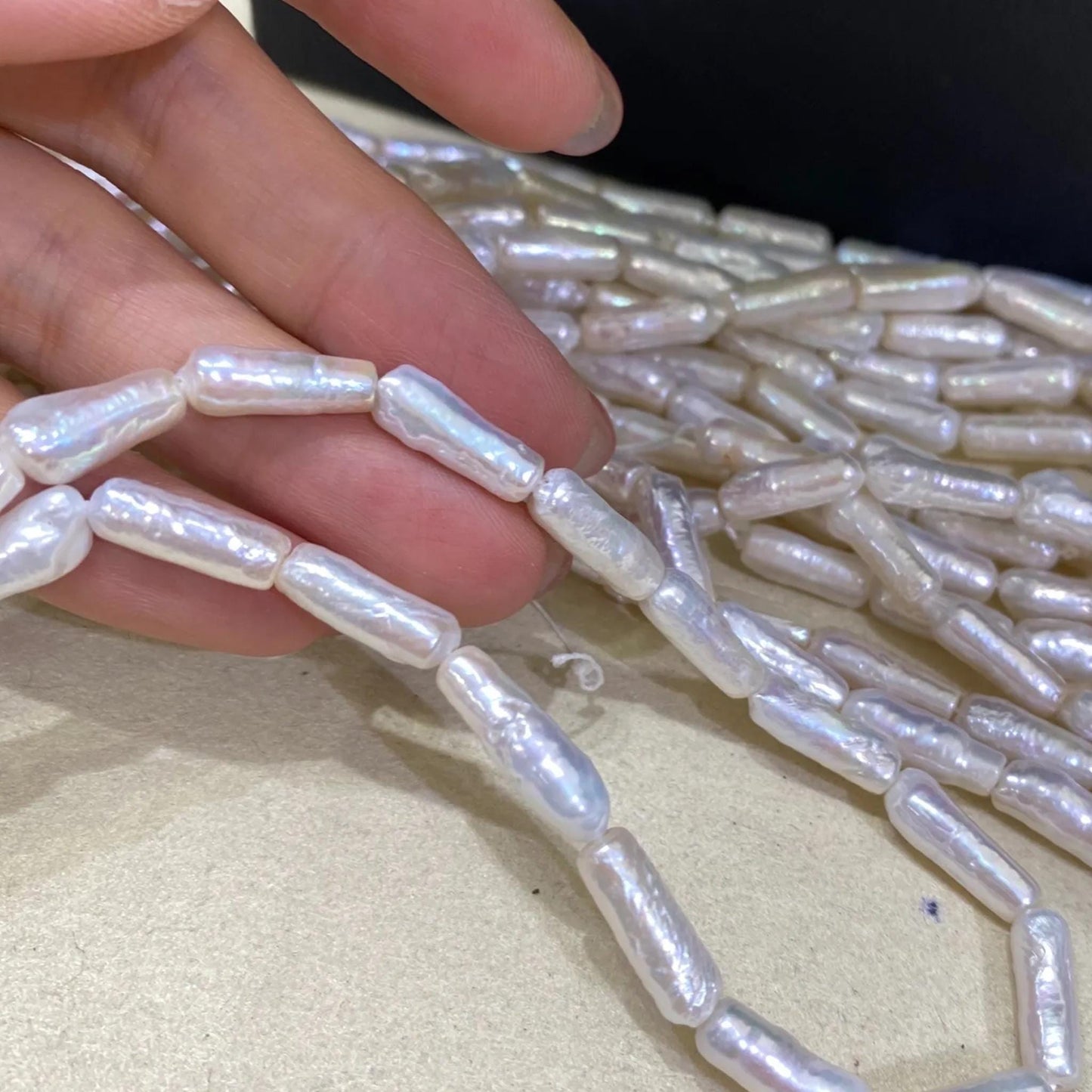 Natürliche Bambus-Süßwasserperlen, weiße längliche Perlen für DIY Schmuck, unregelmäßige Nuggetperlen