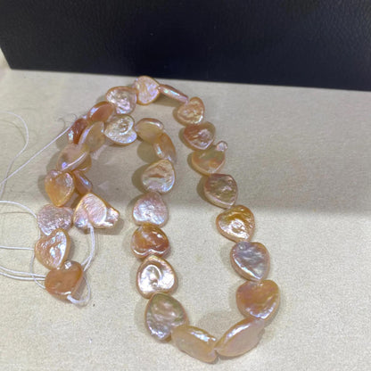 Orangefarbene Herz Süßwasserperlen für DIY Schmuck, flache Barockperlen Strang zum Basteln, Chunky Herz Perlen groß & unregelmäßig