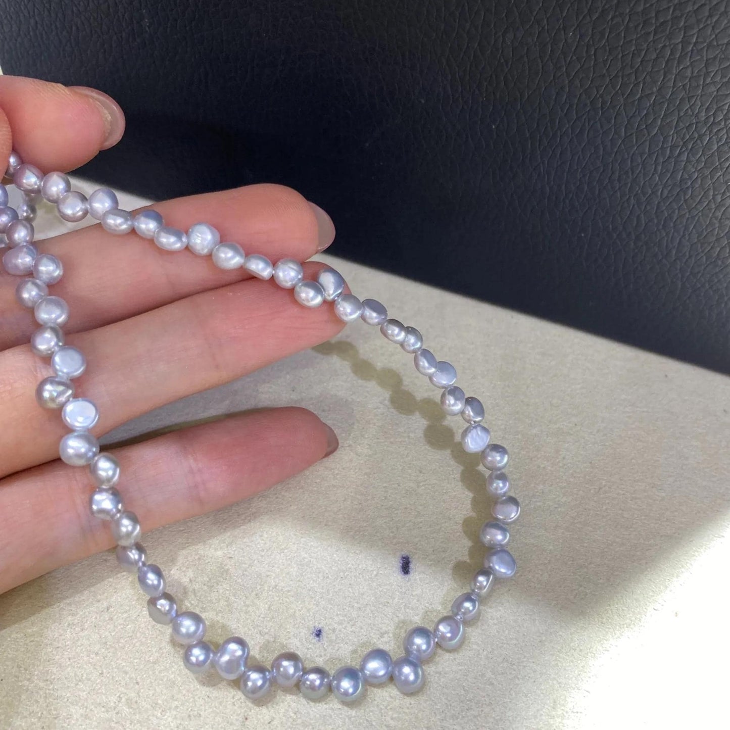 Barock Süßwasserperlen in Grau Lavendel für DIY Schmuckherstellung, unregelmäßige Naturperlen, Perlenstrang zum Basteln