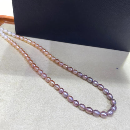 Handgemachte bunte Süßwasserperlen Strang Perlen, natürliche ovale Reisperlen für Schmuckherstellung, mehrfarbige DIY Schmuckperlen
