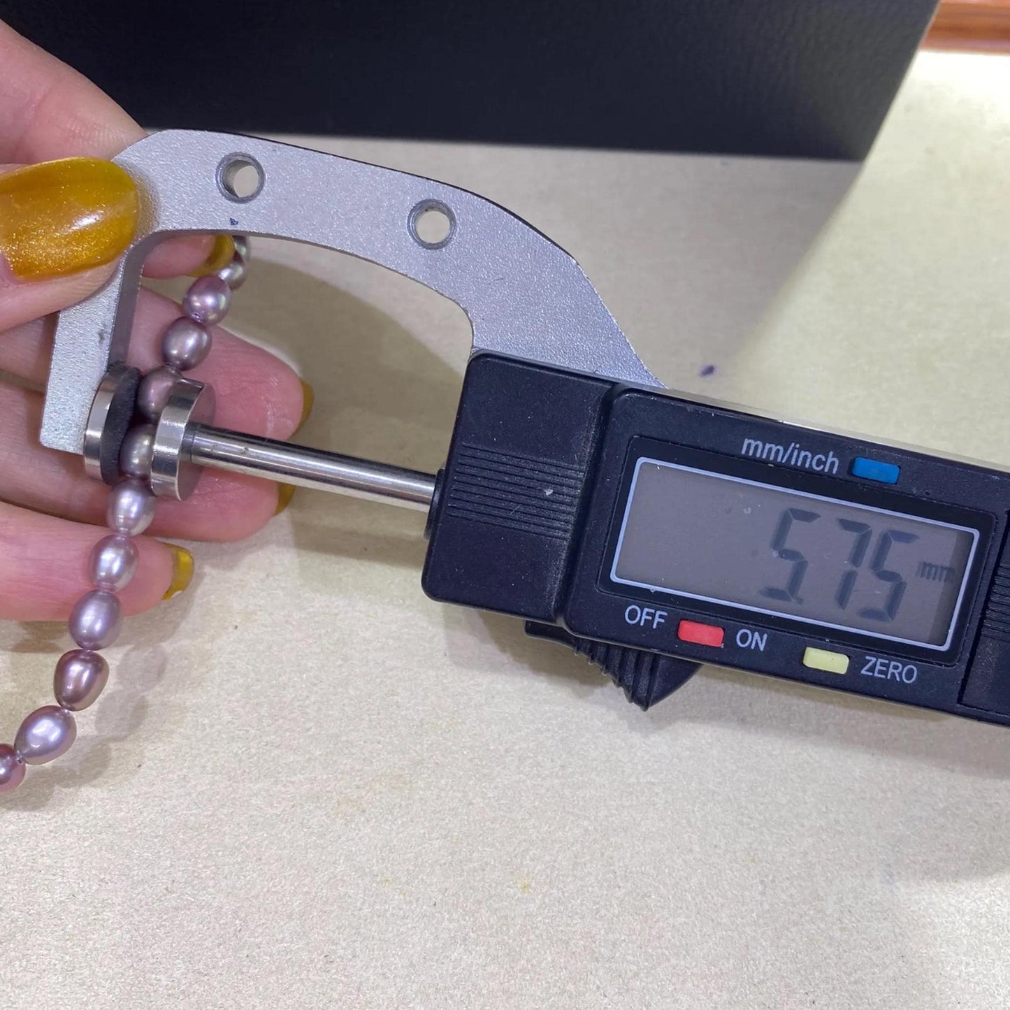 Handgemachte bunte Süßwasserperlen Strang Perlen, natürliche ovale Reisperlen für Schmuckherstellung, mehrfarbige DIY Schmuckperlen