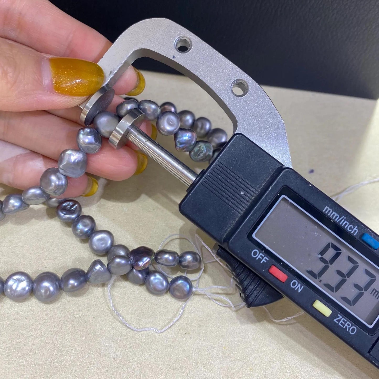 Handgemachte Barock Süßwasserperlen in Blau-Grau, unregelmäßige große Perlen für DIY Schmuckdesign, Chunky Nugget Perlenstrang Natur