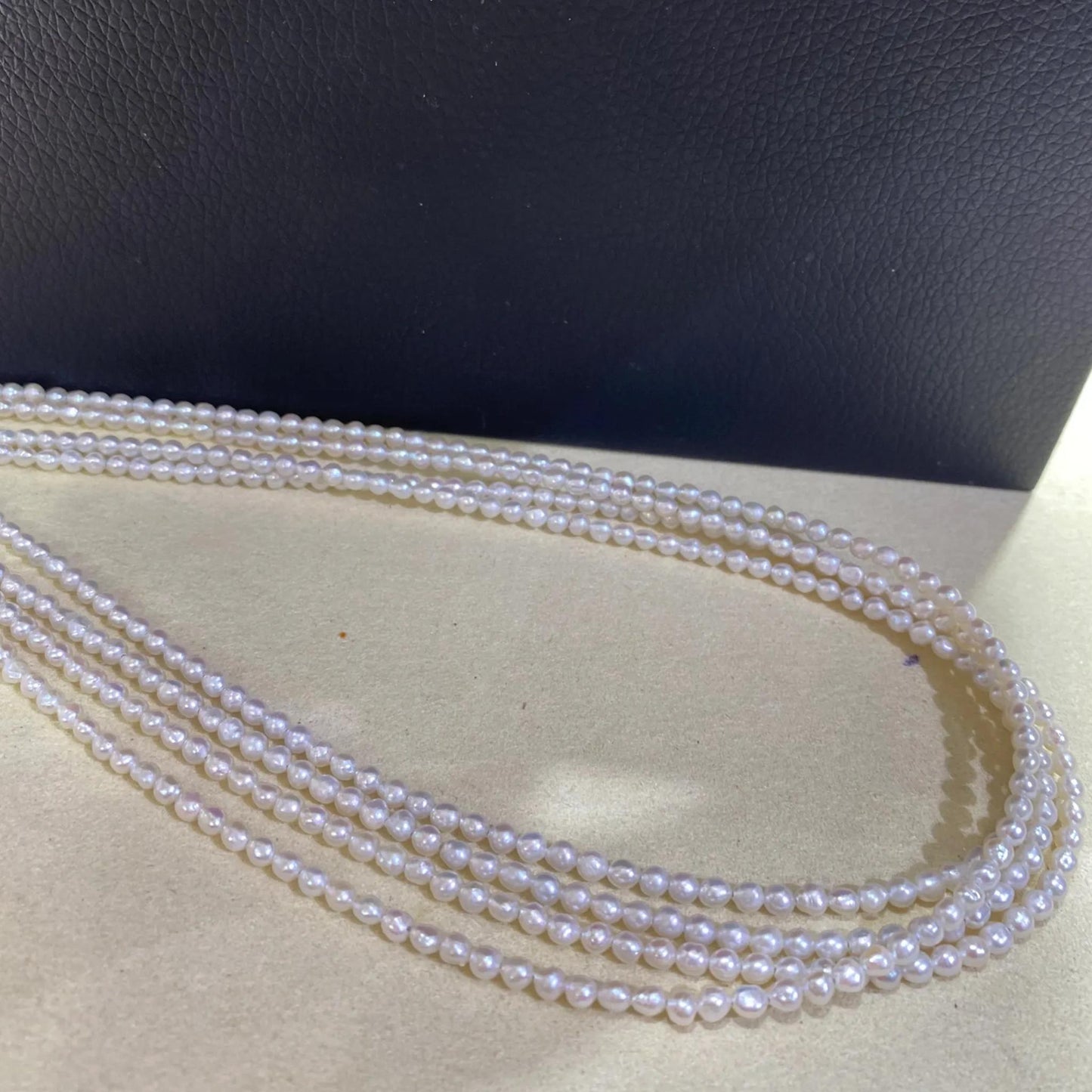 Natürliche Süßwasserperlen – Kleine unregelmäßige Nugget-Perlen in Weiß, für DIY-Schmuck, Ketten & Armbänder, ca. 3,3mm