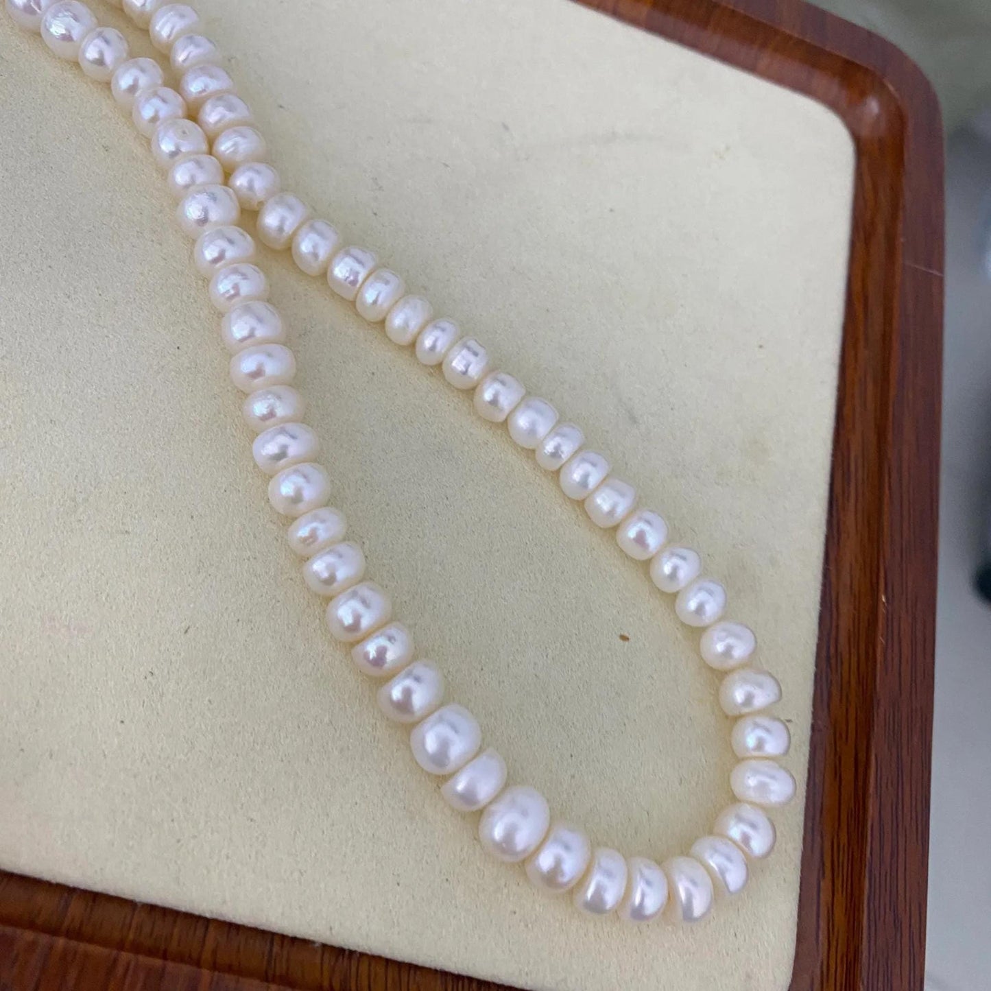 Natürliche Süßwasserperlen Strang zum Schmuck Basteln, weiße Barockperlen mit Glanz, chunky Nugget Perlen für DIY Armbänder & Ketten