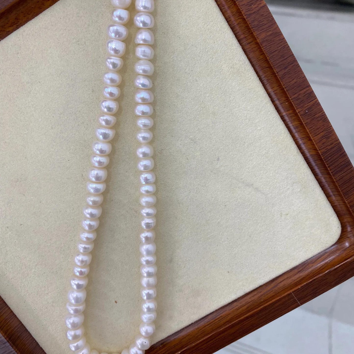 Natürliche Süßwasserperlen Strang zum Schmuck Basteln, weiße Barockperlen mit Glanz, chunky Nugget Perlen für DIY Armbänder & Ketten