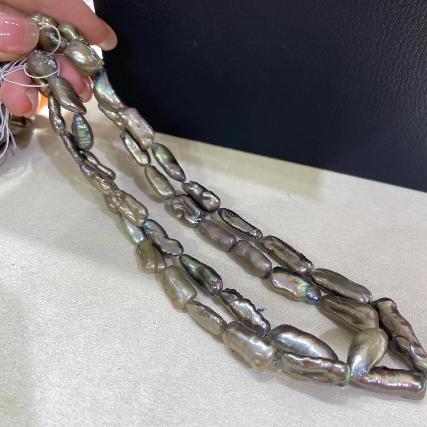 Natürliche barocke Stabperlen in Pfauengrün aus Süßwasserperlen, organische DIY Schmuckperlen für Ketten Armbänder Boho Projekte