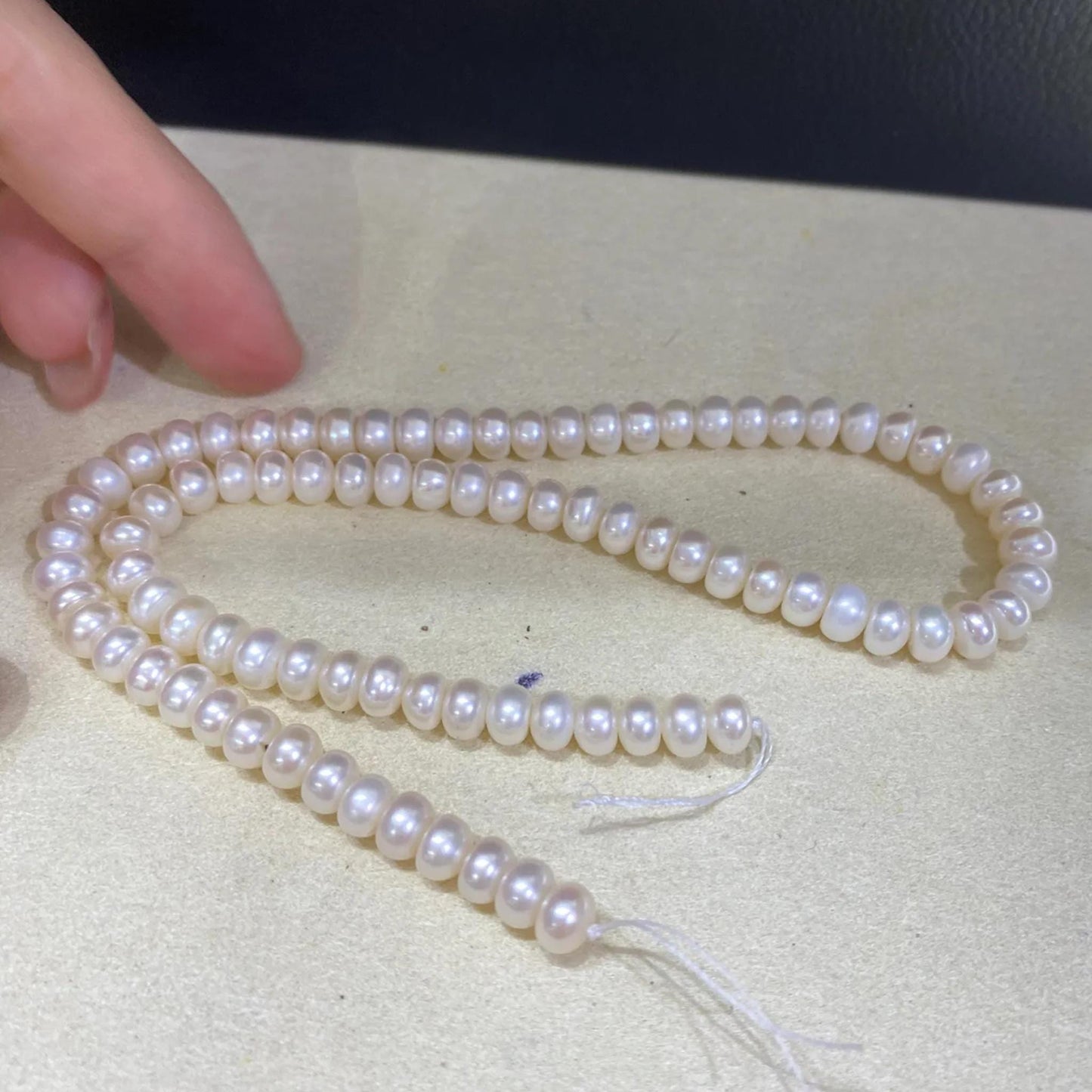 Natürliche Süßwasserperlen Reisform Weiß Ovalperlen für Schmuckherstellung, DIY Halsketten Armbänder Ohrringe, klassische Eleganz