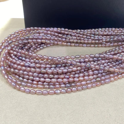 Natürliche Süßwasserperlen in Lavendelfarbe für DIY Schmuck, Kleine Reisform Perlen Strang, Oval Beads für Armbänder und Halsketten