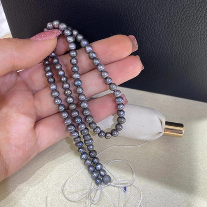 Gefärbte graue Süßwasserperlen für Schmuckherstellung, halbrunde Perlen auf 38cm Strang, ideal für Armbänder und Halsketten DIY