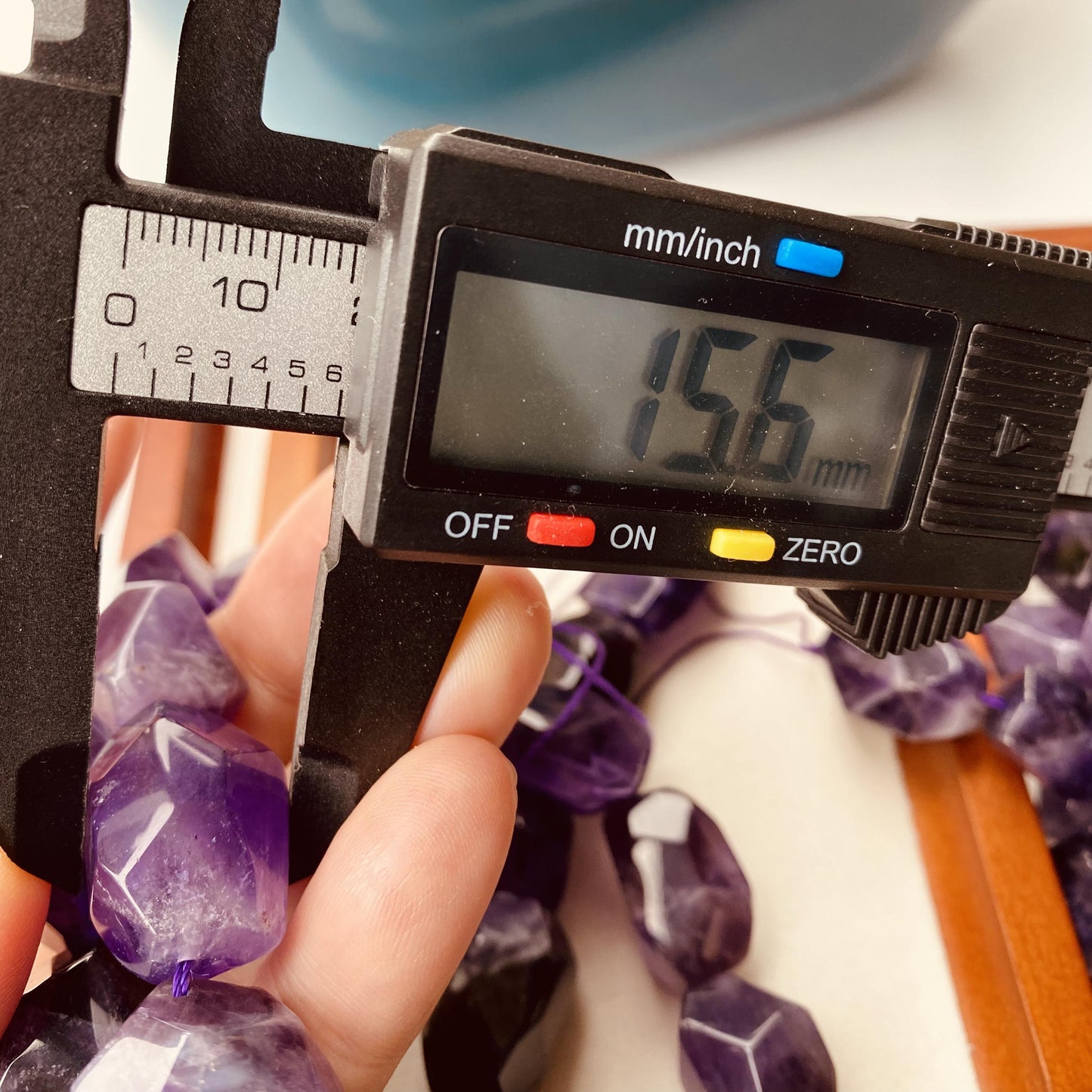 Uruguay Amethyst Nuggets Tiefviolett Große 16–20mm Unregelmäßiger Schliff Edelstein Perlen mit Loch für DIY Schmuck