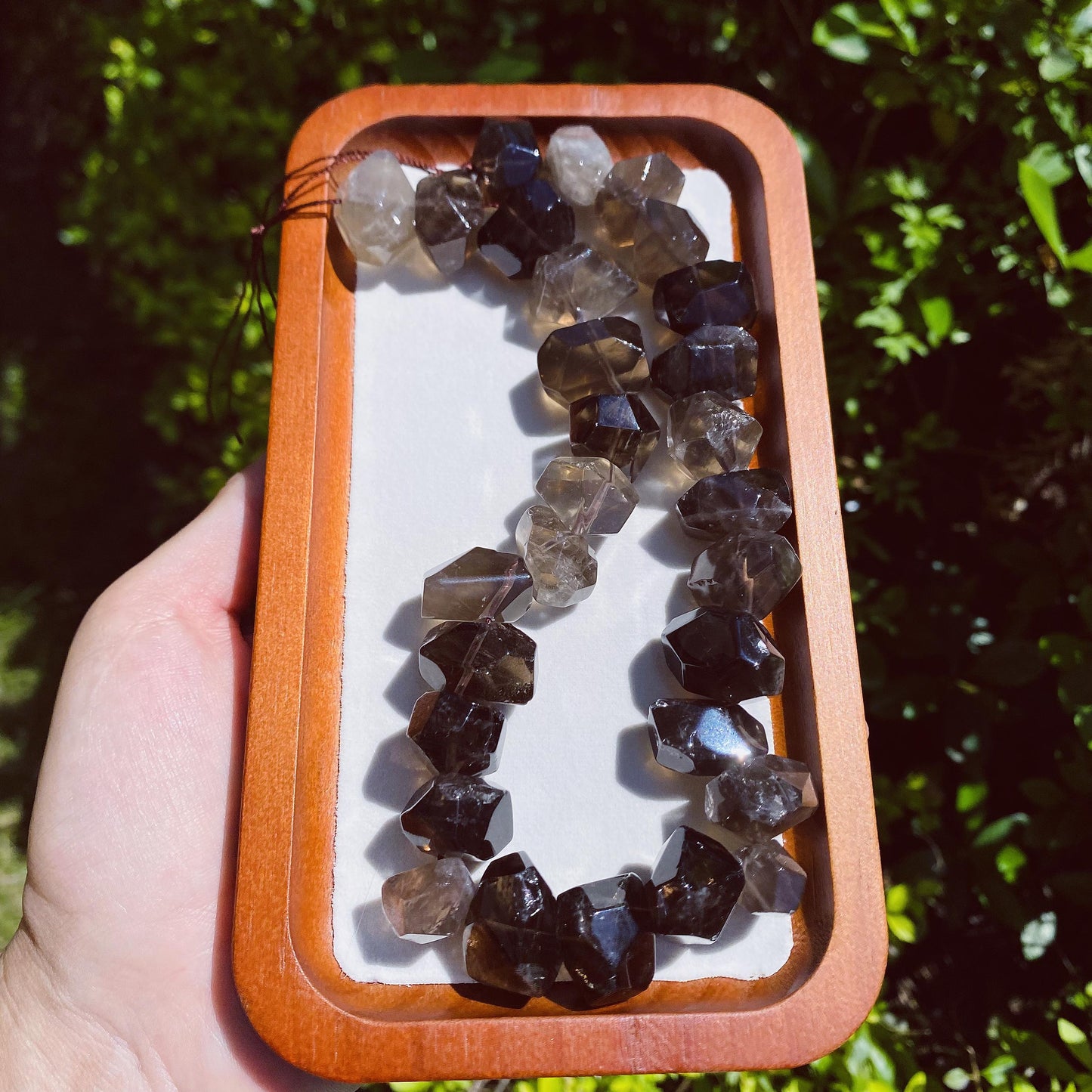 Natürliche Rauchquarz Perlen Strang, unregelmäßig facettierte Kristall Nuggets für Schmuckherstellung, Boho DIY Heilstein Bastelperlen 40cm