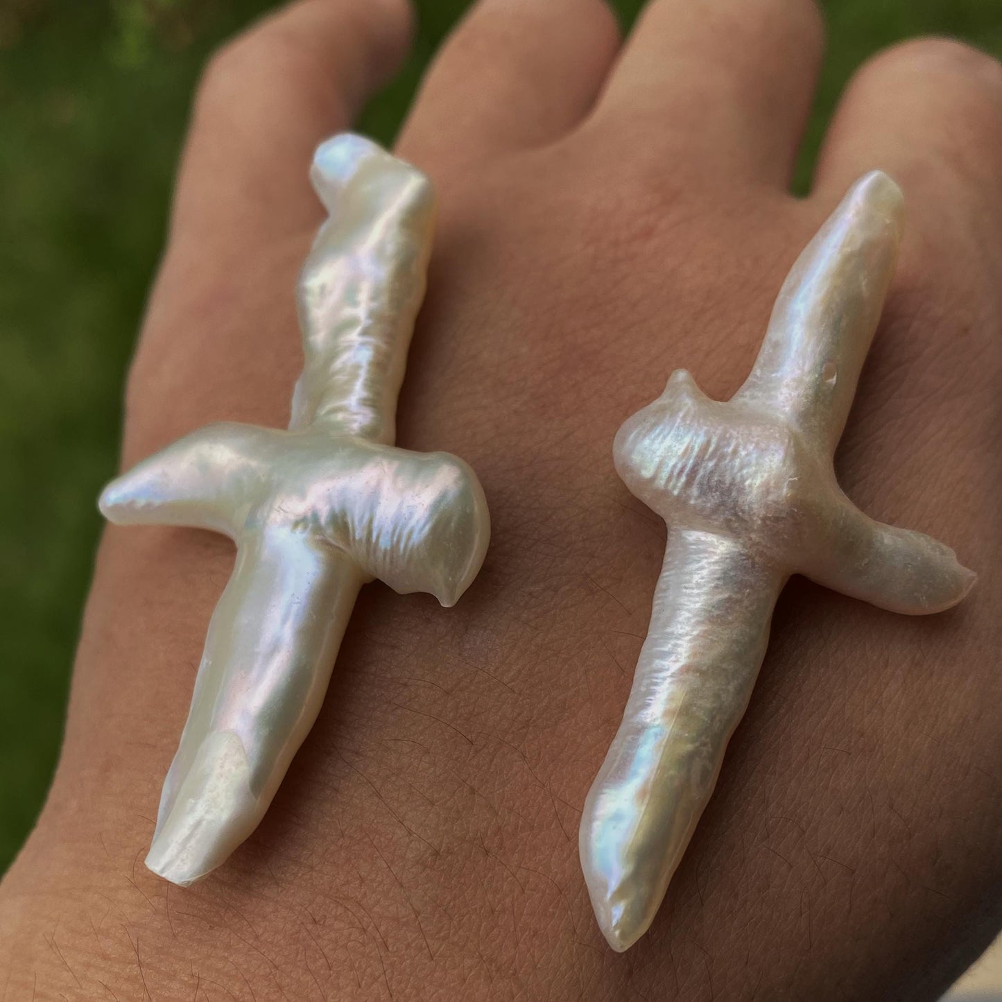 Barock Kreuzförmige Süßwasserperle Einzelstück für Schmuckherstellung, Natürliche weiße Perle mit Glanz, Spiritueller Anhänger DIY