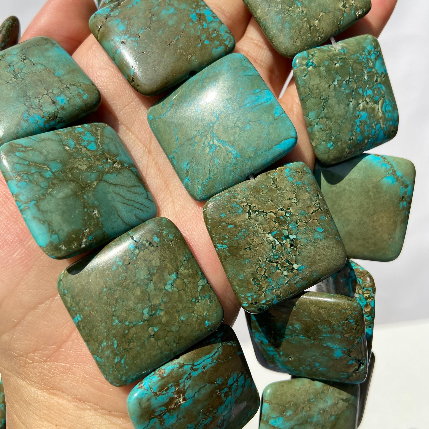 Boho Schmuckperlen für DIY Halsketten Armbänder, Rekonstruierte Türkis Steine in Fliesenform, Große grüne Statement Perlen