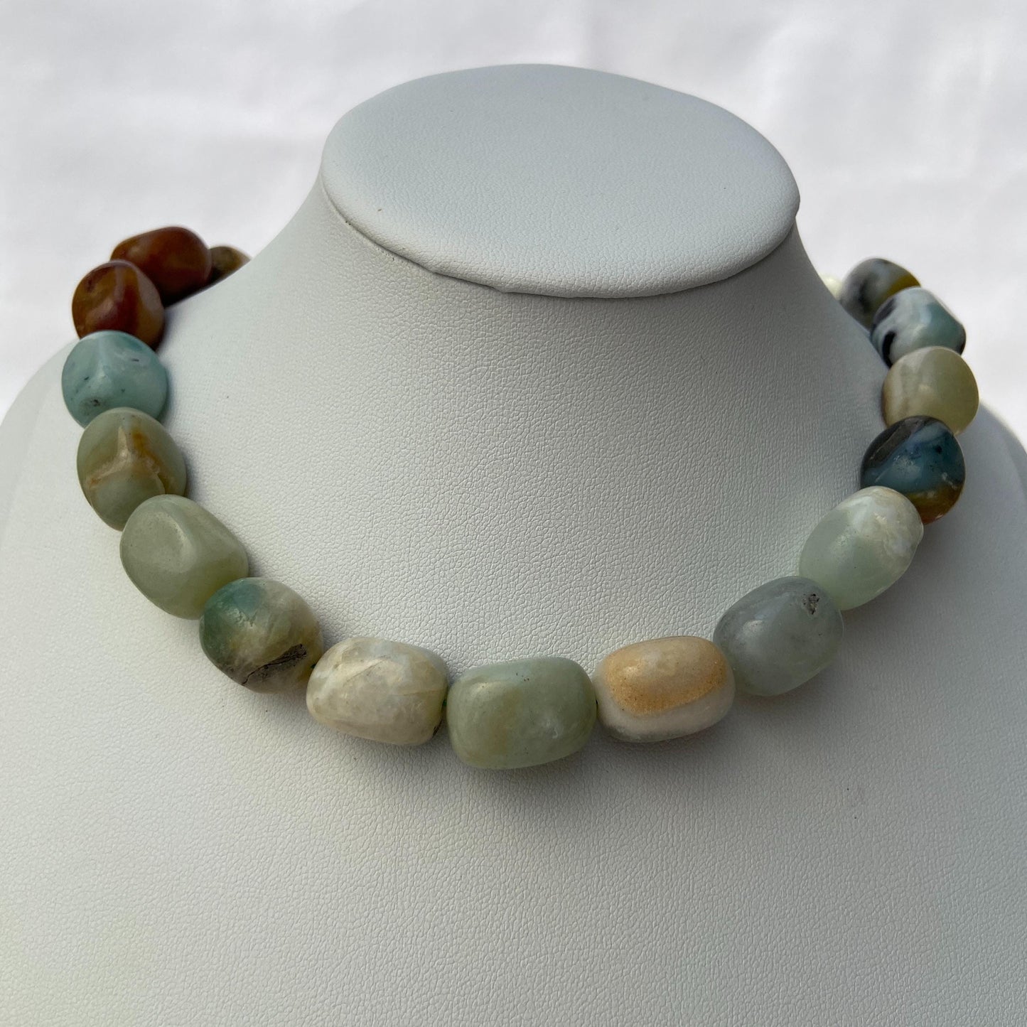 Boho Schmuckperlen für Armbänder Halsketten, Natürlicher Amazonit Edelstein, Bunte Nugget Perlenstrang für DIY Projekte