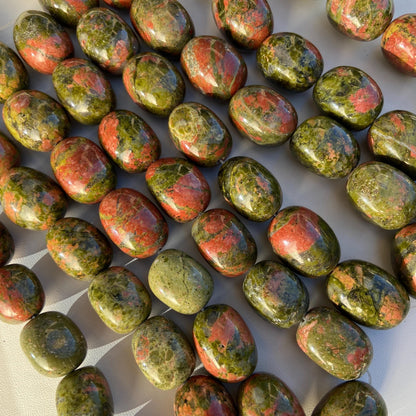 Natürliche indische Achat Edelsteinperlen für DIY Schmuck – Große polierte Nugget Ovalperlen in Erdtönen für Armband & Halskettenherstellung