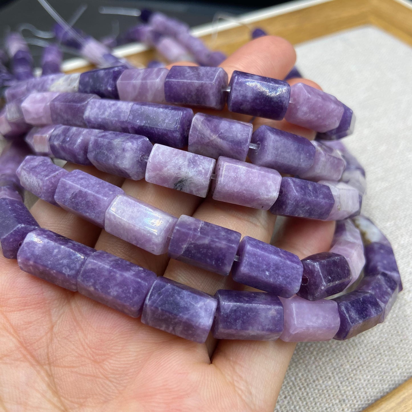 Natürliche brasilianische violette Jadeperlen für Schmuckherstellung Boho DIY Armband Halskette Energie Heilstein Bastelperlen