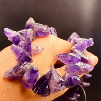 Natürliche Amethyst Rohstein Perlen für Boho Schmuckherstellung DIY Armband Halskette Heilstein Kristall Energie Bastelperlen lila
