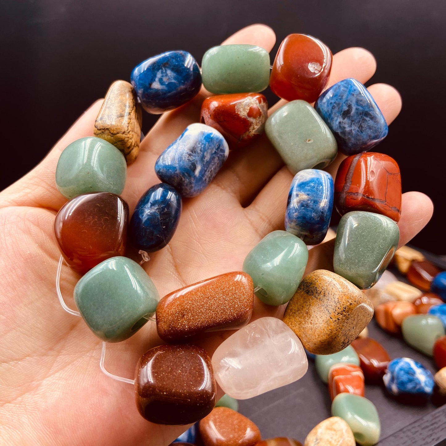 7076b897-6ded-435b-8332-2ef9f8fdc67a