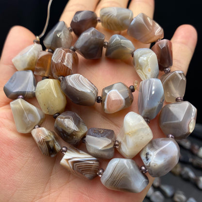 Natürliche Achatperlen in Freiform für Schmuckherstellung, Boho DIY Edelstein Perlen Strang, Heilstein Bastelperlen für Armband oder Kette