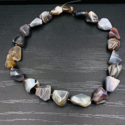 Natürliche Achatperlen in Freiform für Schmuckherstellung, Boho DIY Edelstein Perlen Strang, Heilstein Bastelperlen für Armband oder Kette