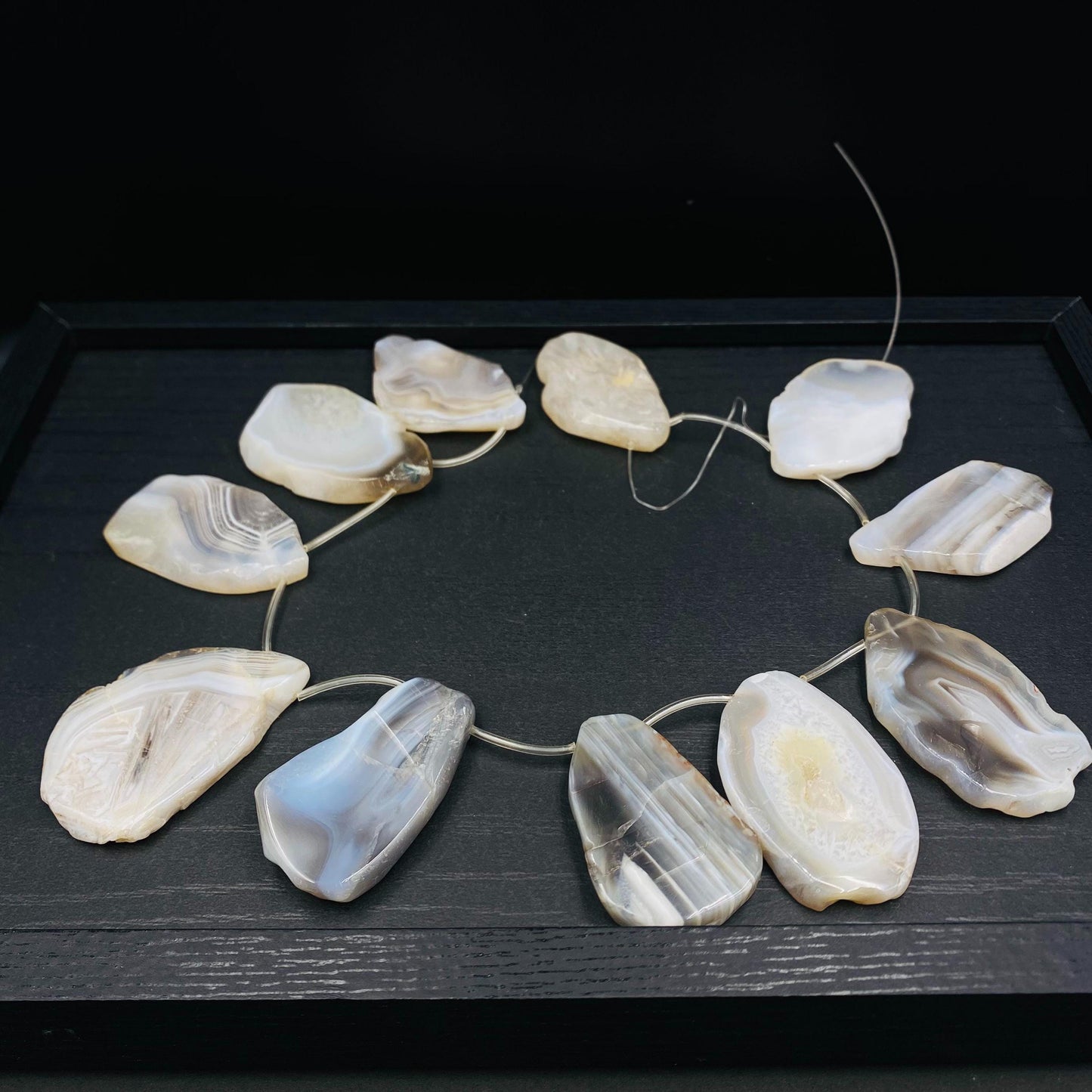 Natürliche Achat Scheiben mit Bohrung für Schmuckherstellung, Boho DIY Edelstein Anhänger, Heilstein Bastelperlen für Kette oder Ohrringe