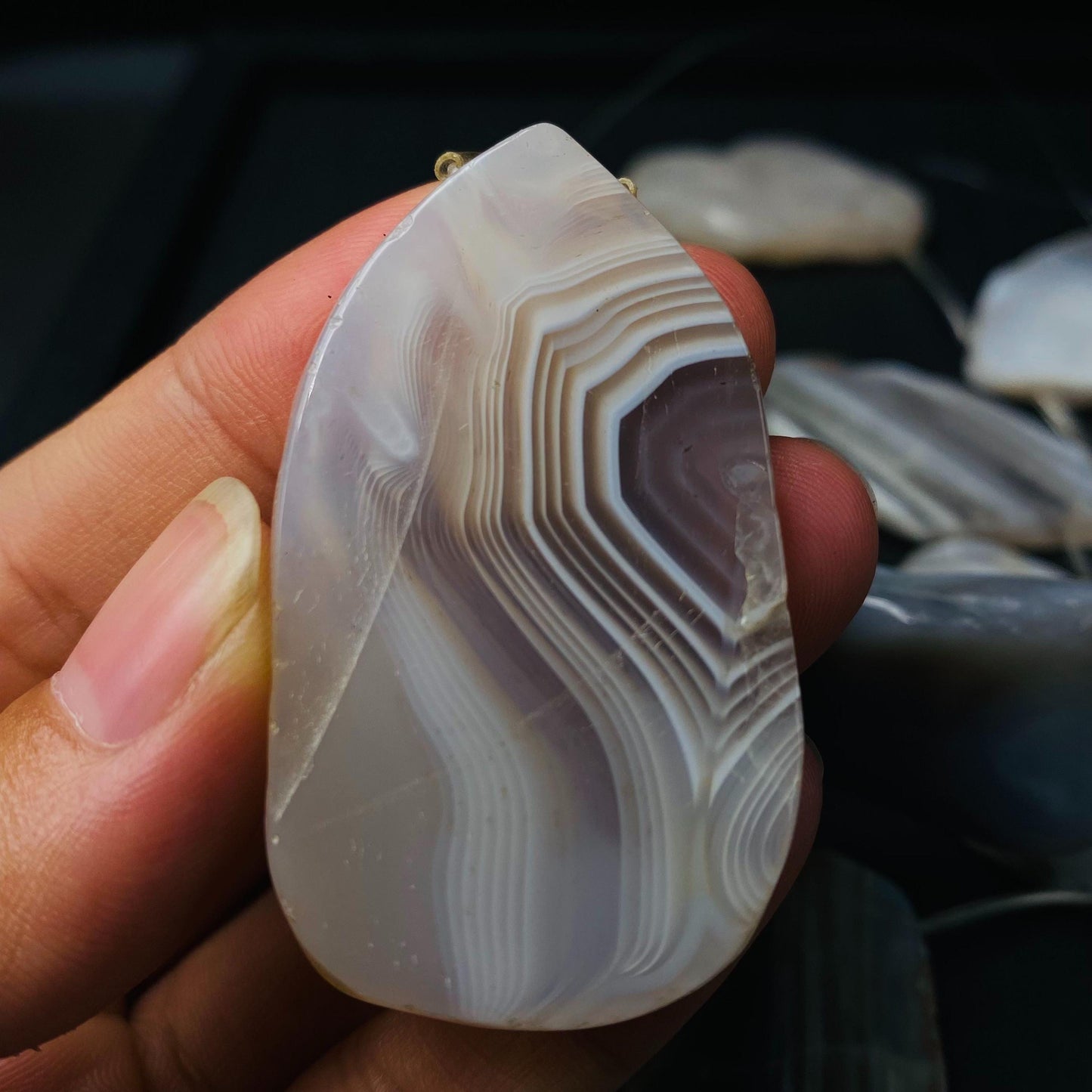 Natürliche Achat Scheiben mit Bohrung für Schmuckherstellung, Boho DIY Edelstein Anhänger, Heilstein Bastelperlen für Kette oder Ohrringe