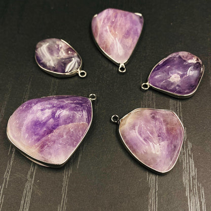 Natürlicher Amethyst Anhänger mit Metallfassung für Schmuckherstellung, Boho DIY Edelstein Heilstein Schmuck, handgefertigtes Unikat