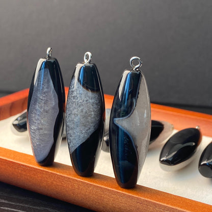 Natürlicher Kristall-Achat Anhänger für Schmuckherstellung – Boho DIY Perle, gebohrt, schwarzer & weißer Stein, Heilstein Unikat