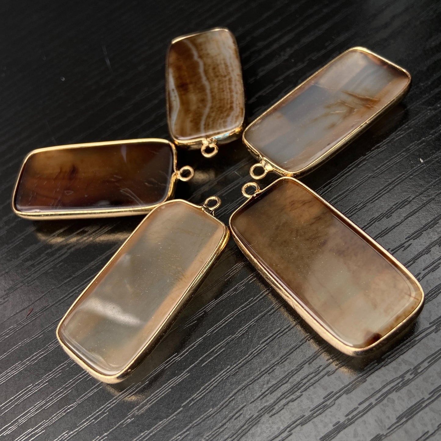 Natürlicher Achat Anhänger für DIY Schmuck · Goldrand · Facettierter rechteckiger Edelstein · Boho Bastelperle für Halskette