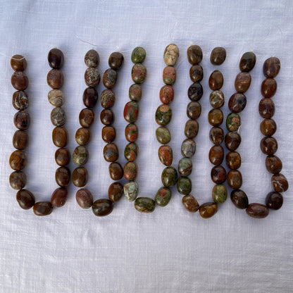 Natürliche indische Achat Edelsteinperlen für DIY Schmuck – Große polierte Nugget Ovalperlen in Erdtönen für Armband & Halskettenherstellung