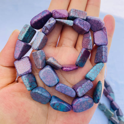 Violette Rechteck-Perlen für Schmuckherstellung, gefärbter Howlith, DIY Edelsteinperlen, Boho Stil, für Halsketten & Armbänder, 38 cm