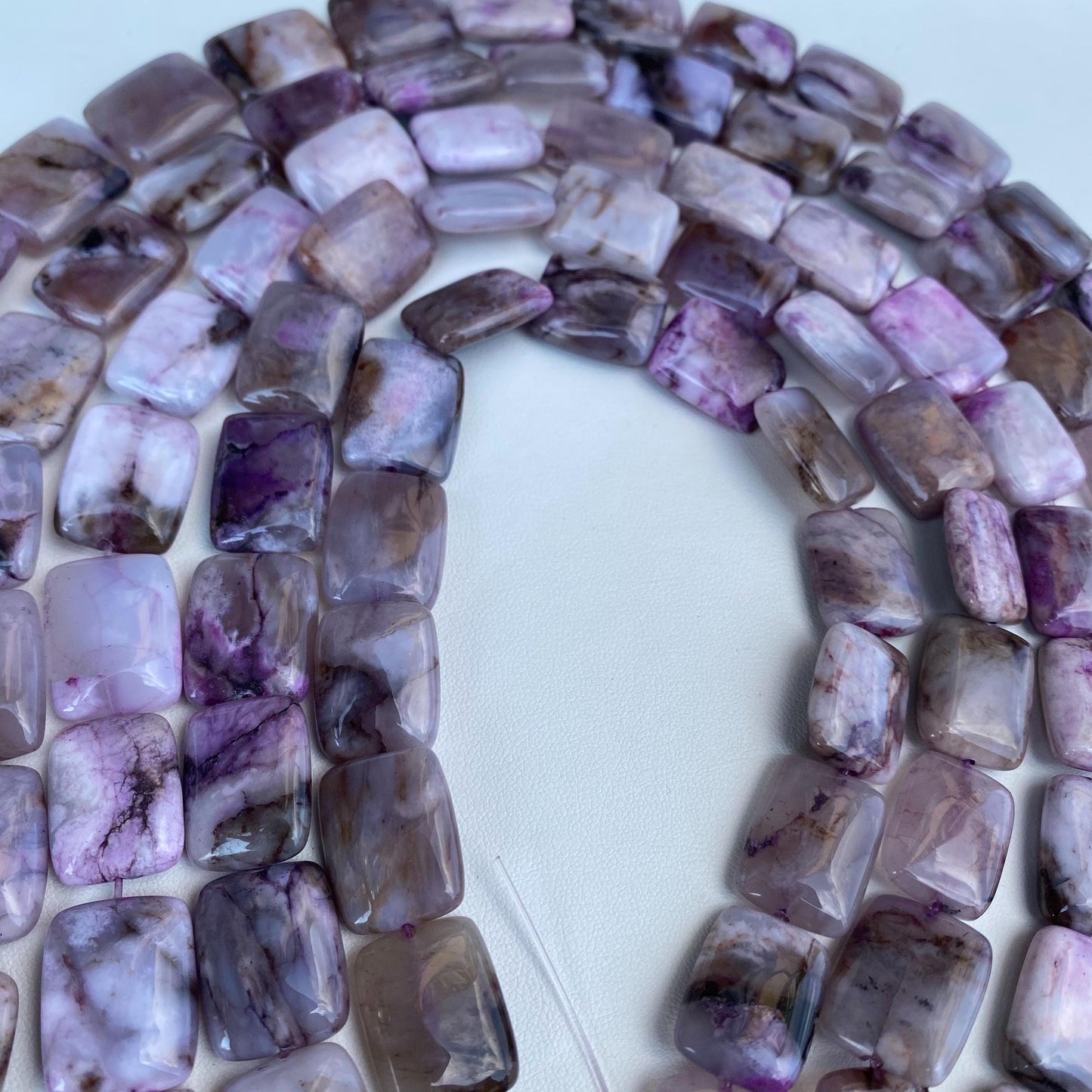 Natürliche lila Achat Rechteck-Perlen für Schmuckherstellung, polierte Edelsteinperlen, DIY Boho Stil, für Halsketten & Armbänder