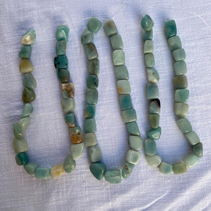 Chunky Amazonit Nugget Perlen in sanftem Türkisgrün für DIY Schmuckherstellung, natürliche Edelsteinperlen im Boho Stil, ca. 38cm Strang
