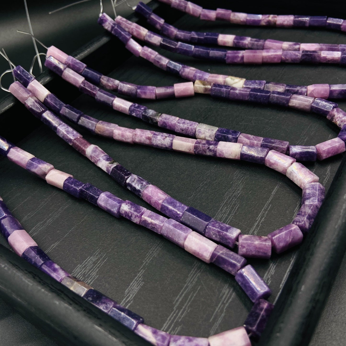 Natürliche brasilianische violette Jadeperlen für Schmuckherstellung Boho DIY Armband Halskette Energie Heilstein Bastelperlen