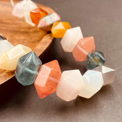 Bunte natürliche Edelstein Doppelspitzen Perlen Mix für Boho Schmuckherstellung DIY Armband Halskette Heilstein Bastelperlen Halbstrang