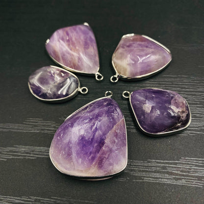 Natürlicher Amethyst Anhänger mit Metallfassung für Schmuckherstellung, Boho DIY Edelstein Heilstein Schmuck, handgefertigtes Unikat