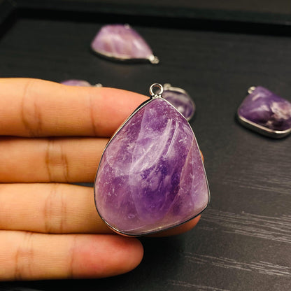 Natürlicher Amethyst Anhänger mit Metallfassung für Schmuckherstellung, Boho DIY Edelstein Heilstein Schmuck, handgefertigtes Unikat