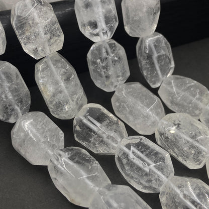 Facettierte Naturstein Perlen für Boho Schmuck DIY Projekte, Klarer Kristall für Heilstein Armband Kette Basteln 40cm Strang