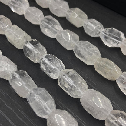 Facettierte Naturstein Perlen für Boho Schmuck DIY Projekte, Klarer Kristall für Heilstein Armband Kette Basteln 40cm Strang