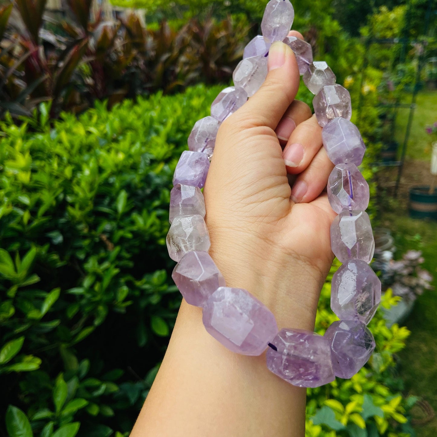 Natürliche Amethyst Perlen Nuggets, lila Kristall Steine für Schmuckherstellung, Boho DIY Bastelperlen, facettierte Edelsteine Strang
