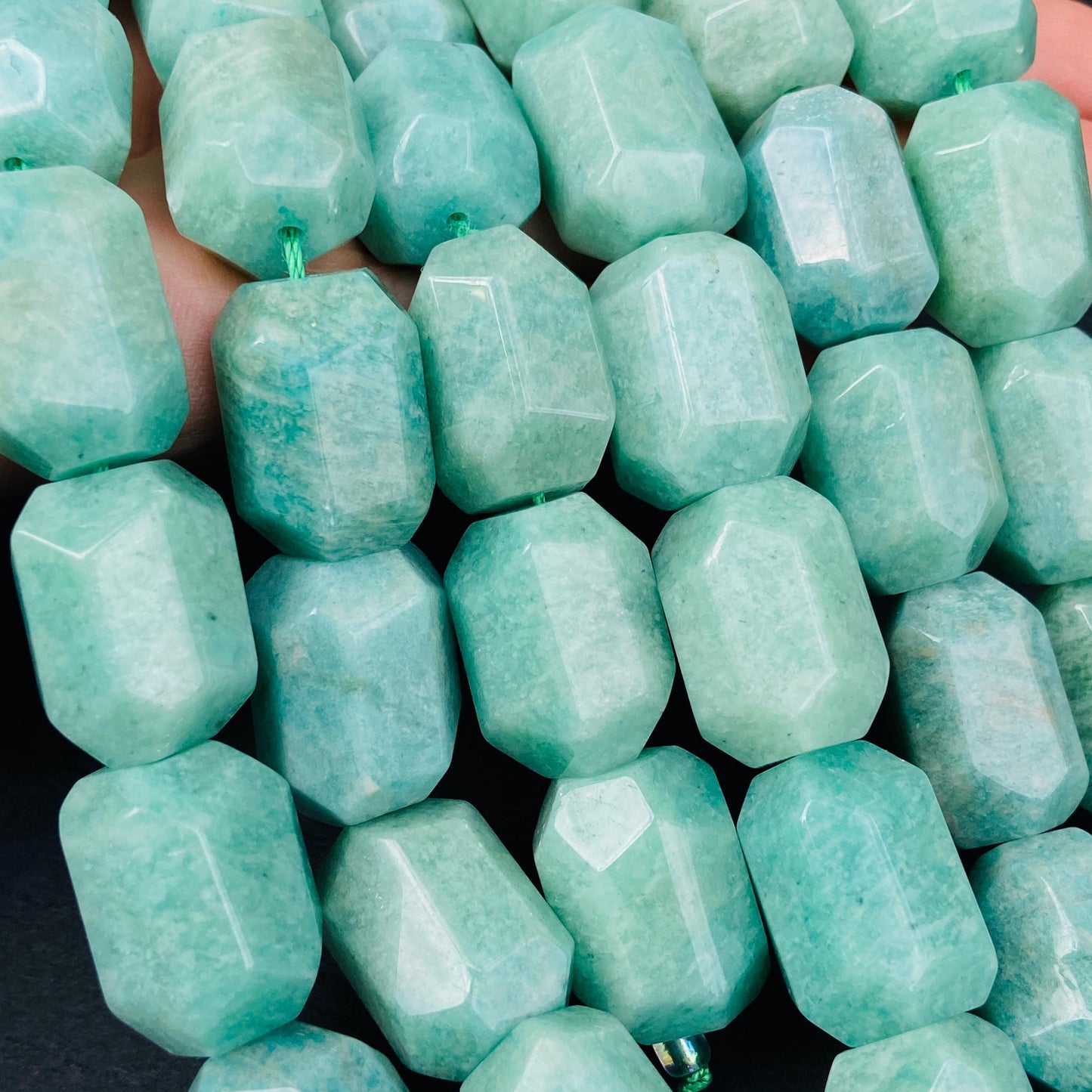 Natürliche Amazonit Nugget Perlen, türkisgrüne Edelstein Strang für Schmuckherstellung, Boho DIY Bastelperlen, Heilstein Armband Kette