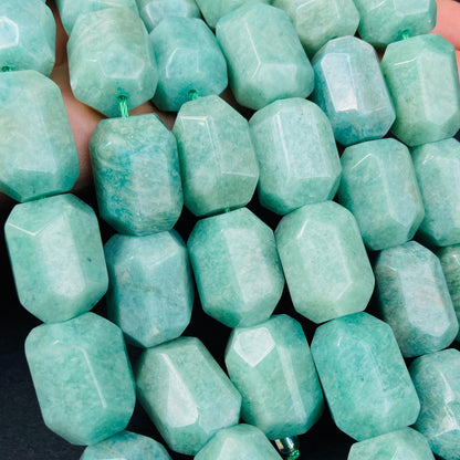 Natürliche Amazonit Nugget Perlen, türkisgrüne Edelstein Strang für Schmuckherstellung, Boho DIY Bastelperlen, Heilstein Armband Kette