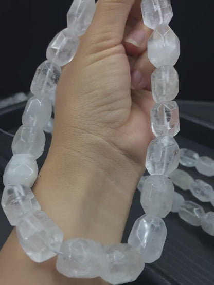 Facettierte Naturstein Perlen für Boho Schmuck DIY Projekte, Klarer Kristall für Heilstein Armband Kette Basteln 40cm Strang