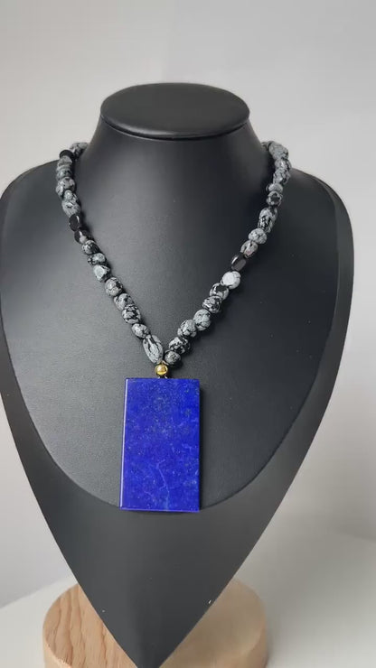 Vintage Boho Necklace with Lapis Lazuli Pendant｜Black & White Agate Beads｜Handmade Artistic Jewelry｜Unique Gift for Women