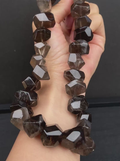 Natürliche Rauchquarz Perlen Strang, unregelmäßig facettierte Kristall Nuggets für Schmuckherstellung, Boho DIY Heilstein Bastelperlen 40cm